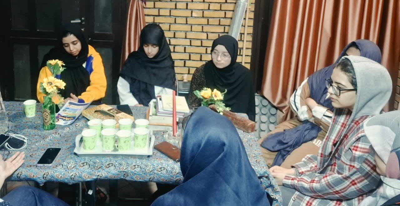 برگزاری نشست «حلقه کتاب‌خوانی دانشجویان» در مجتمع خوابگاهی شهید چمران